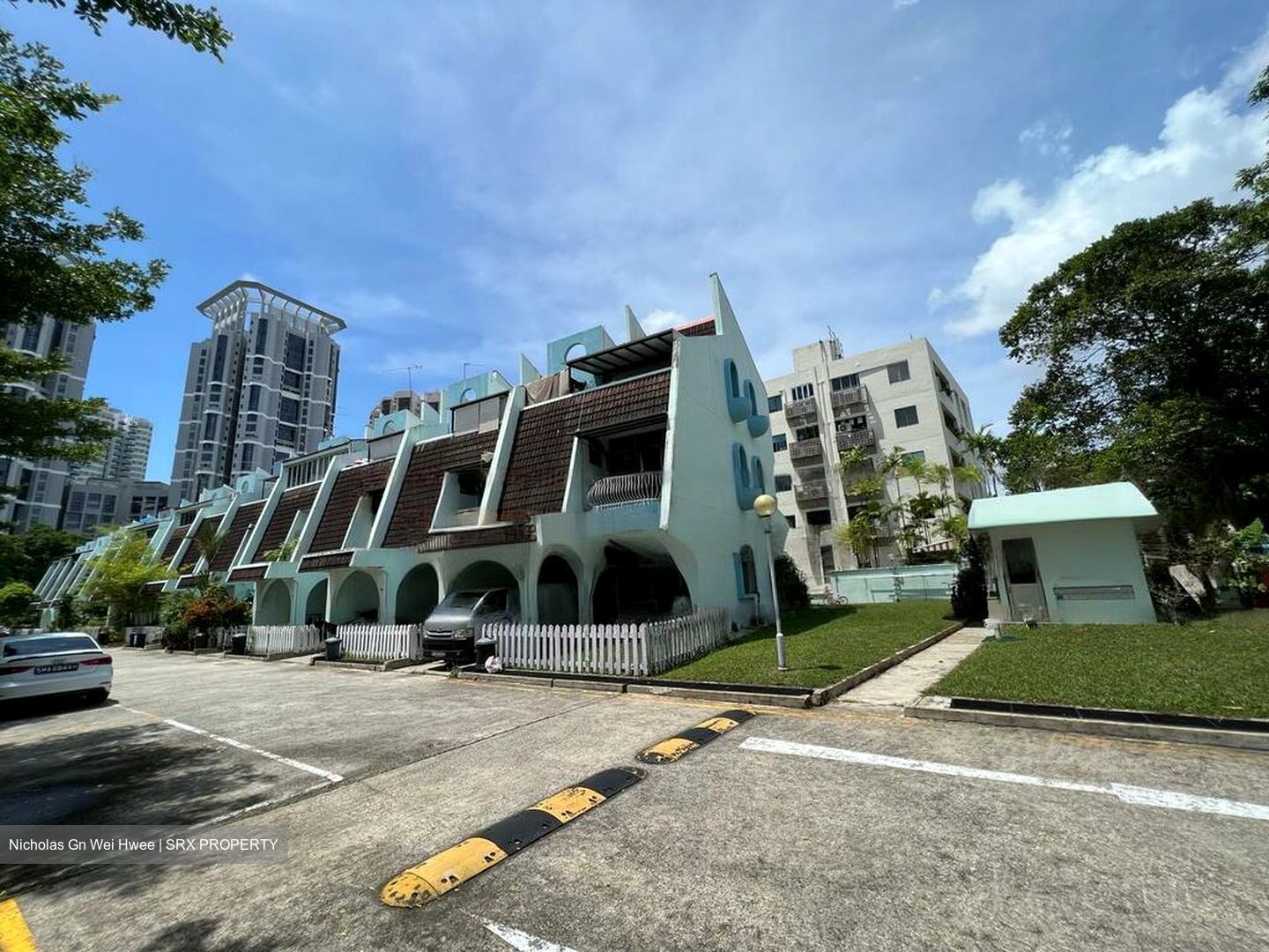 Upper East Coast Road (D16), Condominium #458158621